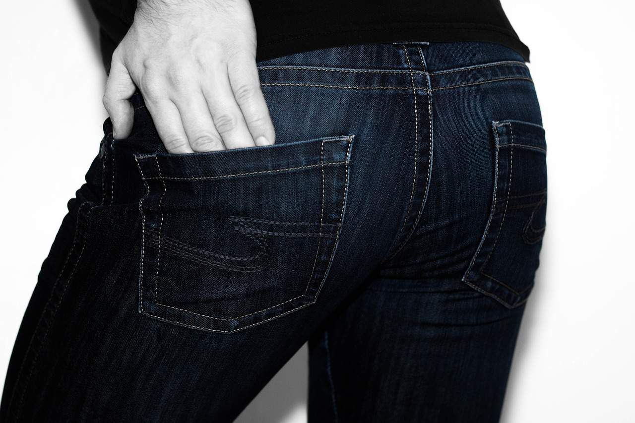 how to make your butt look good in jeans